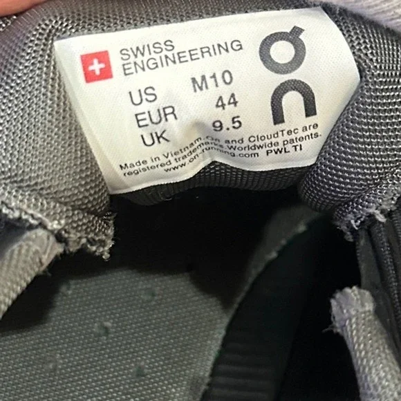 On Cloud X Men's Running Shoes - Picture 4 of 4